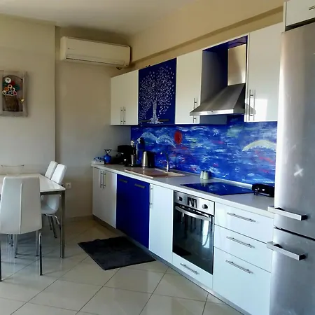 Sunny Villa