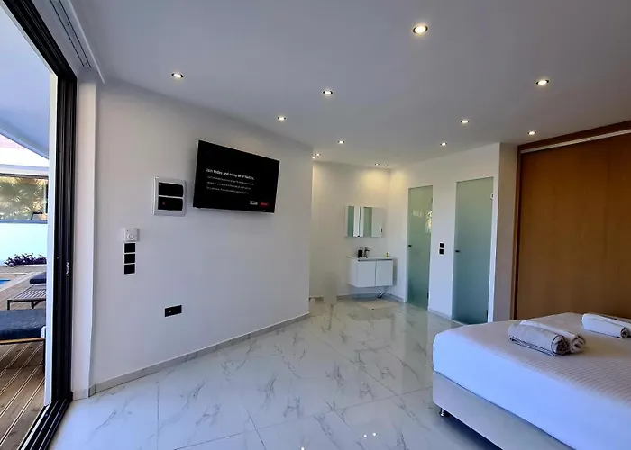 Sunny * Κοιλάδα